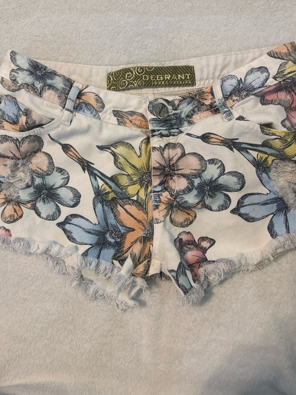 Floral Frayed Hem White Women’s Jean Shorts